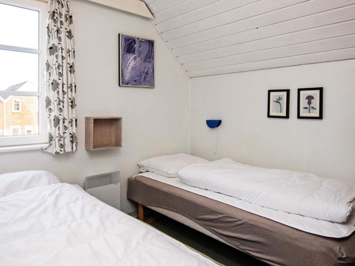 4 Person Holiday Home In R M Sønderby Exteriér fotografie